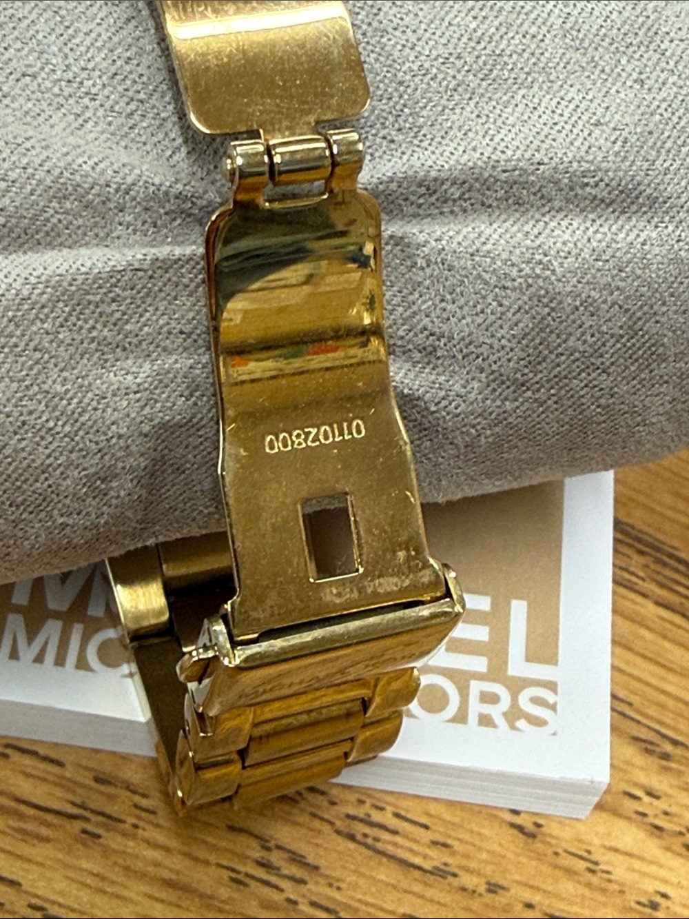 Michael Kors MK6434 Gold Tone Chronograph Watch Date Dial Bracelet Watch - Picture 4 of 12
